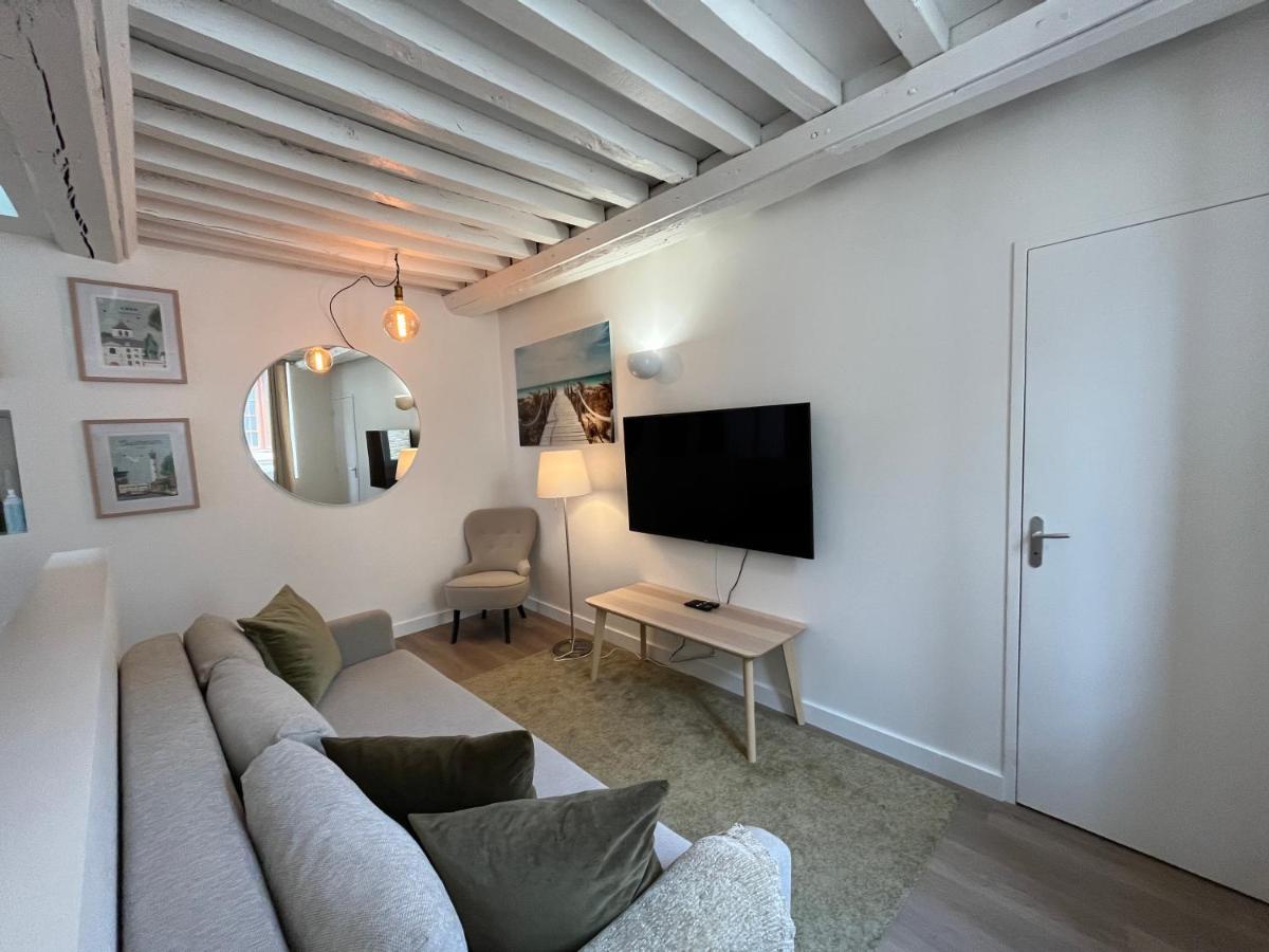 Bella, Joli Appt Renove Dans Le Bourg Lägenhet Ouistreham Exteriör bild