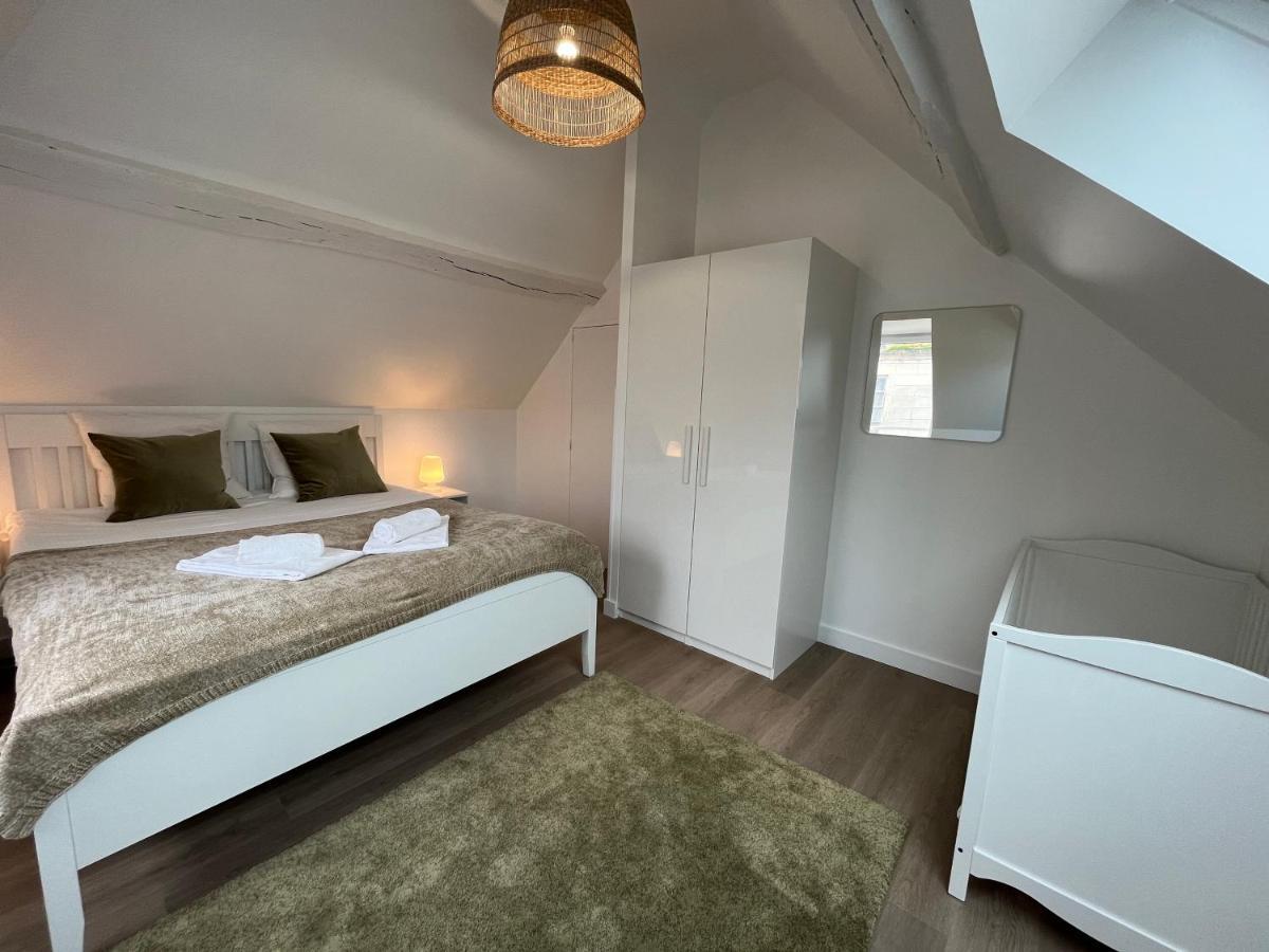 Bella, Joli Appt Renove Dans Le Bourg Lägenhet Ouistreham Exteriör bild